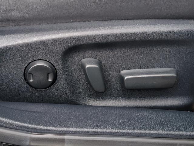 クラウンハイブリッド アスリートG 黒本革 ウッドコンビステアリング スパッタリング18インチ LEDフォグ 前後ドラレコ 全周囲モニター Bluetooth USB シートメモリー シートエアコン イージークローザー TVキャンセラー(36枚目)