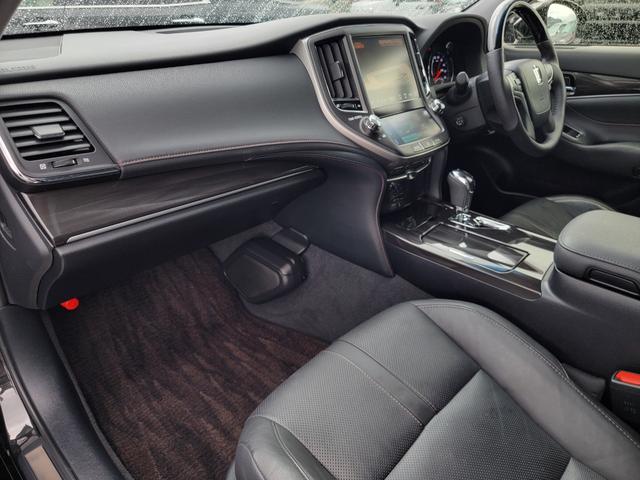 クラウンハイブリッド アスリートG 黒本革 ウッドコンビステアリング スパッタリング18インチ LEDフォグ 前後ドラレコ 全周囲モニター Bluetooth USB シートメモリー シートエアコン イージークローザー TVキャンセラー(53枚目)