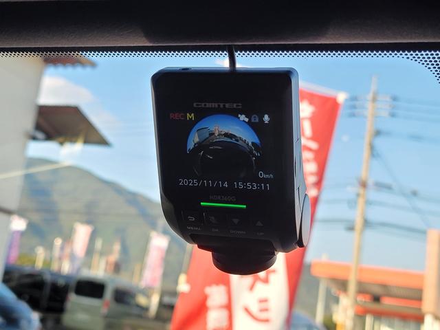 ＩＳ ＩＳ３００ｈ　Ｆスポーツ　ＴＲＤエアロ　マフラー　本革　サンルーフ　ＬＥＤライト＆フォグ　専用１８インチＡＷ　３６０度ドラレコ　Ｂｌｕｅｔｏｏｔｈ　ＵＳＢ　ＴＶキット　シートＡＣ　シートメモリー　クルコン　パドルシフト（12枚目）