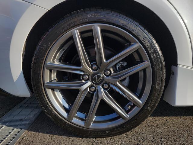 ＩＳ ＩＳ３００ｈ　Ｆスポーツ　ＴＲＤエアロ　マフラー　本革　サンルーフ　ＬＥＤライト＆フォグ　専用１８インチＡＷ　３６０度ドラレコ　Ｂｌｕｅｔｏｏｔｈ　ＵＳＢ　ＴＶキット　シートＡＣ　シートメモリー　クルコン　パドルシフト（23枚目）