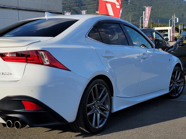 ＩＳ ＩＳ３００ｈ　Ｆスポーツ　ＴＲＤエアロ　マフラー　本革　サンルーフ　ＬＥＤライト＆フォグ　専用１８インチＡＷ　３６０度ドラレコ　Ｂｌｕｅｔｏｏｔｈ　ＵＳＢ　ＴＶキット　シートＡＣ　シートメモリー　クルコン　パドルシフト（28枚目）