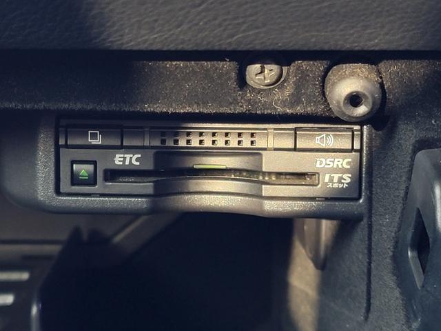 ＩＳ ＩＳ３００ｈ　Ｆスポーツ　ＴＲＤエアロ　マフラー　本革　サンルーフ　ＬＥＤライト＆フォグ　専用１８インチＡＷ　３６０度ドラレコ　Ｂｌｕｅｔｏｏｔｈ　ＵＳＢ　ＴＶキット　シートＡＣ　シートメモリー　クルコン　パドルシフト（49枚目）