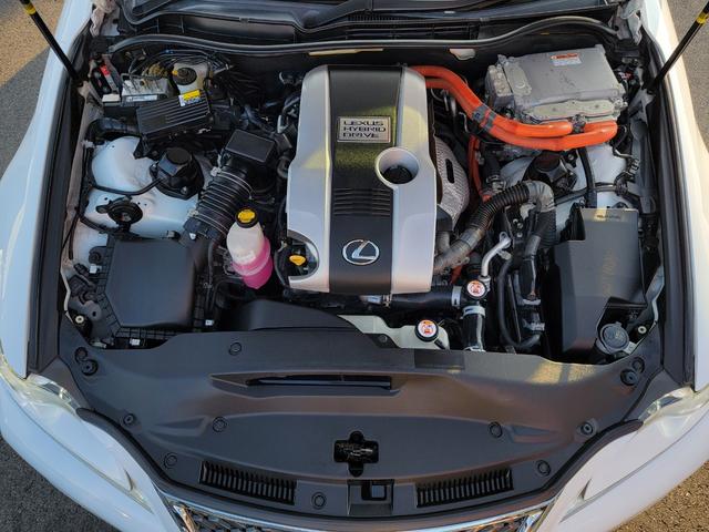 ＩＳ ＩＳ３００ｈ　Ｆスポーツ　ＴＲＤエアロ　マフラー　本革　サンルーフ　ＬＥＤライト＆フォグ　専用１８インチＡＷ　３６０度ドラレコ　Ｂｌｕｅｔｏｏｔｈ　ＵＳＢ　ＴＶキット　シートＡＣ　シートメモリー　クルコン　パドルシフト（64枚目）