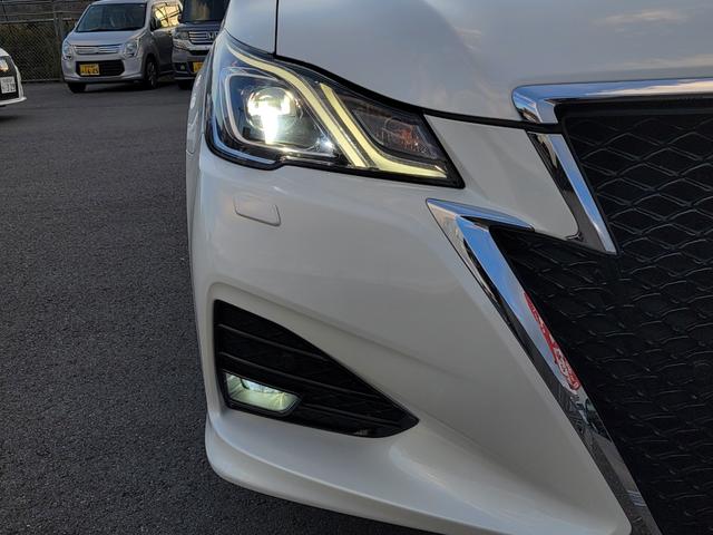 クラウンハイブリッド アスリートG 後期モデル 黒本革 スパッタリング18インチAW LEDライト&フォグ Bluetooth USB TVキット 電動サンシェード イージークローザー ドラレコ 衝突軽減 レーダークルーズ BSM(8枚目)