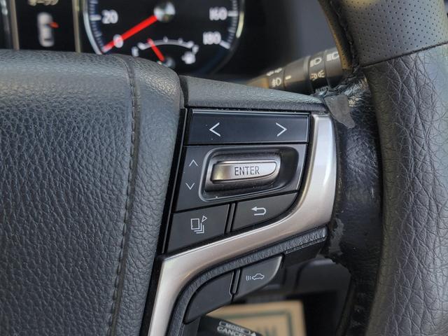 クラウンハイブリッド アスリートG 後期モデル 黒本革 スパッタリング18インチAW LEDライト&フォグ Bluetooth USB TVキット 電動サンシェード イージークローザー ドラレコ 衝突軽減 レーダークルーズ BSM(37枚目)