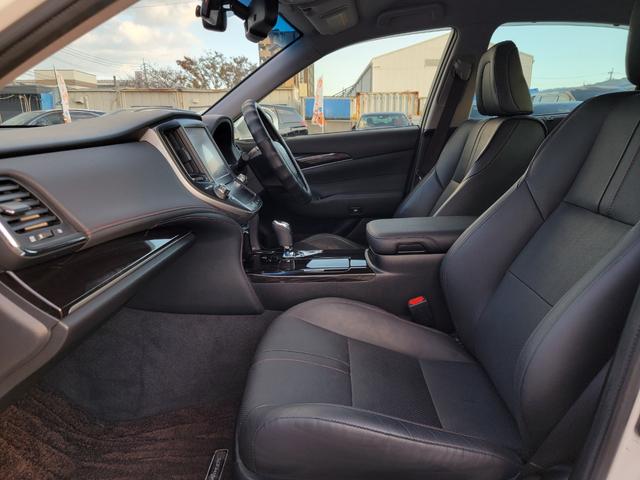 クラウンハイブリッド アスリートG 後期モデル 黒本革 スパッタリング18インチAW LEDライト&フォグ Bluetooth USB TVキット 電動サンシェード イージークローザー ドラレコ 衝突軽減 レーダークルーズ BSM(51枚目)