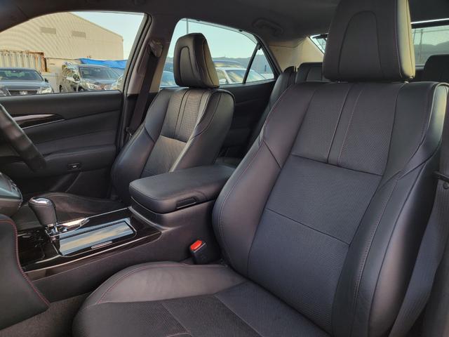 クラウンハイブリッド アスリートG 後期モデル 黒本革 スパッタリング18インチAW LEDライト&フォグ Bluetooth USB TVキット 電動サンシェード イージークローザー ドラレコ 衝突軽減 レーダークルーズ BSM(52枚目)