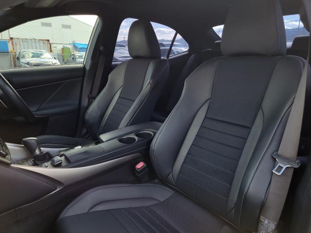 IS IS300h Fスポーツ サンルーフ 専用ブラックレザー 専用18インチAW LEDライト パドルシフト 純正ナビ Bカメラ Bluetooth USB ETC クルーズコントロール クリアランスソナー カードキー(6枚目)