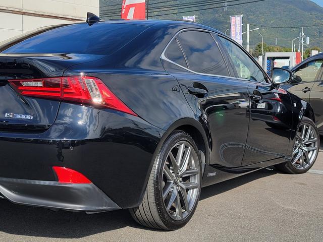 IS IS300h Fスポーツ サンルーフ 専用ブラックレザー 専用18インチAW LEDライト パドルシフト 純正ナビ Bカメラ Bluetooth USB ETC クルーズコントロール クリアランスソナー カードキー(28枚目)