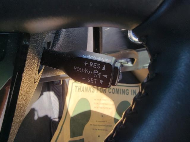 プリウス Sツーリングセレクション 後期モデル メモリーナビ Bカメラ Bluetooth ドラレコ ETC シートヒーター LEDライト&フォグ トヨタセーフティセンス 衝突軽減ブレーキ 車線逸脱制御 オートマチックHB クルコン(38枚目)