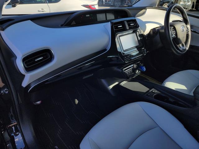 プリウス Sツーリングセレクション 後期モデル メモリーナビ Bカメラ Bluetooth ドラレコ ETC シートヒーター LEDライト&フォグ トヨタセーフティセンス 衝突軽減ブレーキ 車線逸脱制御 オートマチックHB クルコン(48枚目)