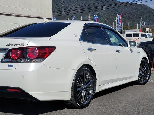 �����\�񐧂ɂ����͂����������O��������邽�߁A���X�̏��k�͗\�񐧂ɂȂ��Ă���܂��B�X�����C�A�p�[�e�[�V�����ݒu�ȂǊ����΍�����{���Ă���܂��B�����X�̍ۂ́A�K�����O�ɂ��\������肢�������܂��B