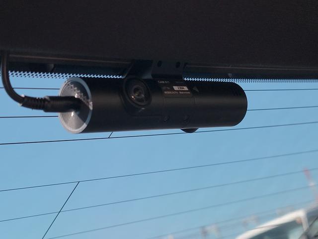 �����X�̎�舵���T�[�r�X���V�ԁA���ÎԔ̔��I�A���Ԕ̔��I��������I�����ԕی��I�Ԍ��I�����I���h���I�J�[�i�r�A�e��p�[�c�̔���t�I�J�[�N���[�j���O���e��R�[�e�B���O�ȂǁA���[�Ԍ���t���T�|�[�g�I