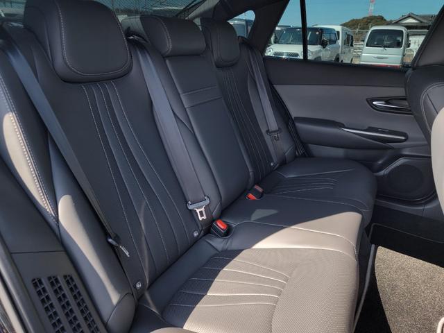 �����Ԃ̃J�X�^�}�C�Y���G�A���A�^�C���z�C�[���A�J�[�i�r�A�h�����R�A�V�[�g�J�o�[�Ȃǂ��C�����������I���ԂƓ����w���ł���ɂ����ł��􏃐��I�v�V�����A�ЊO�i�p�[�c�ǂ�����n�j�I�Z���X�ǂ��d�グ�܂���