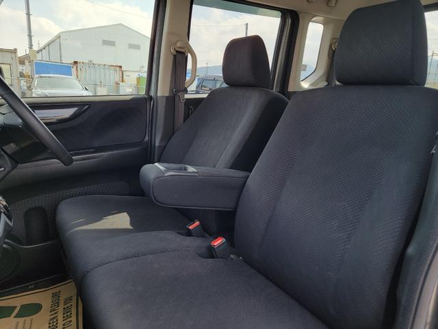 Ｎ－ＢＯＸカスタム Ｇ　ＳＳパッケージ　両側パワースライド　純正ナビ　Ｂカメラ　Ｂｌｕｅｔｏｏｔｈ　ＵＳＢ　スマートキー　ステアリングリモコン　ディスチャージライト　プライバシーガラス　１４インチアルミ　横滑り制御機能（46枚目）