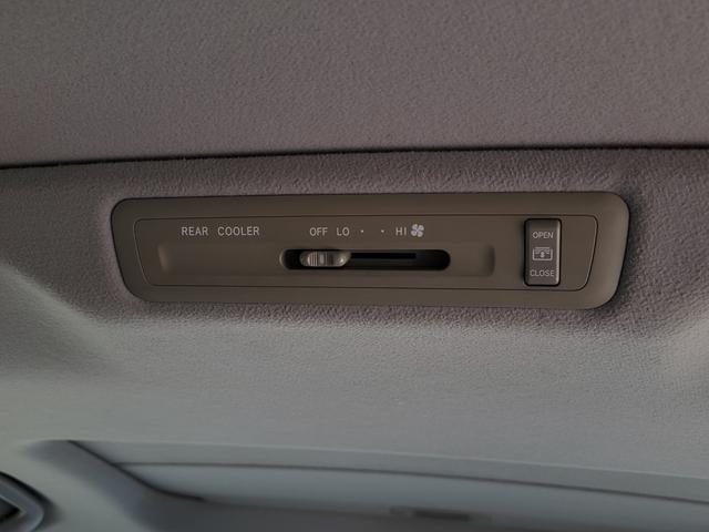 エスティマ ２．４アエラス　Ｇエディション　モデリスタエアロ　車高調　ツインムーンルーフ　両側パワースライド　ＨＤＭＩ　Ｂｌｕｅｔｏｏｔｈ　ＵＳＢ　スマートキー＆プッシュスタート　クルーズコントロール　ステアリングリモコン（43枚目）