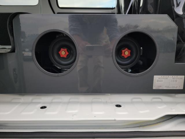 ハイゼットカーゴ ＤＸ　ＣＮＧ車　ＨＫＳ製　バイフューエル　ガソリン走行　天然ガス走行　切替可　長距離走行可　ＣＯ２削減　環境対策　キーレスエントリー　ヘッドライトレベライザー　オーバーヘッドコンソール（12枚目）