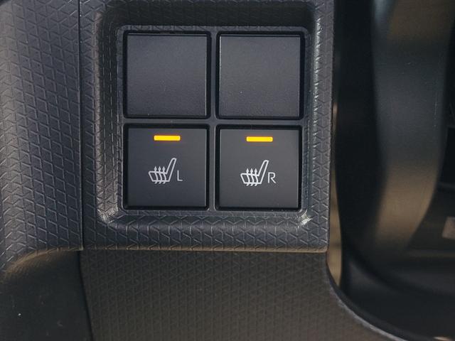 タント カスタムＸスタイルセレクション　両側パワースライド　ナビ　Ｂカメラ　Ｂｌｕｅｔｏｏｔｈ　ＵＳＢ　ＴＶキット　シートヒーター　シートバックテーブル　ロールサンシェード　ＬＥＤライト＆フォグ　衝突軽減ブレーキ　車線逸脱制御　Ｐセンサー（12枚目）