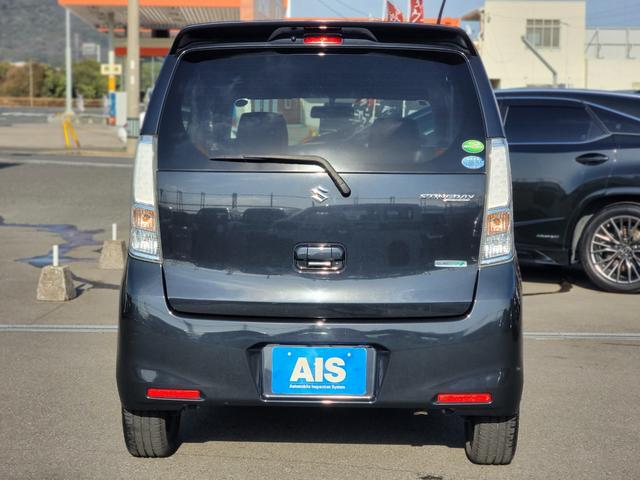 �����\�񐧂ɂ����͂����������O��������邽�߁A���X�̏��k�͗\�񐧂ɂȂ��Ă���܂��B�X�����C�A�p�[�e�[�V�����ݒu�ȂǊ����΍�����{���Ă���܂��B�����X�̍ۂ́A�K�����O�ɂ��\������肢�������܂��B