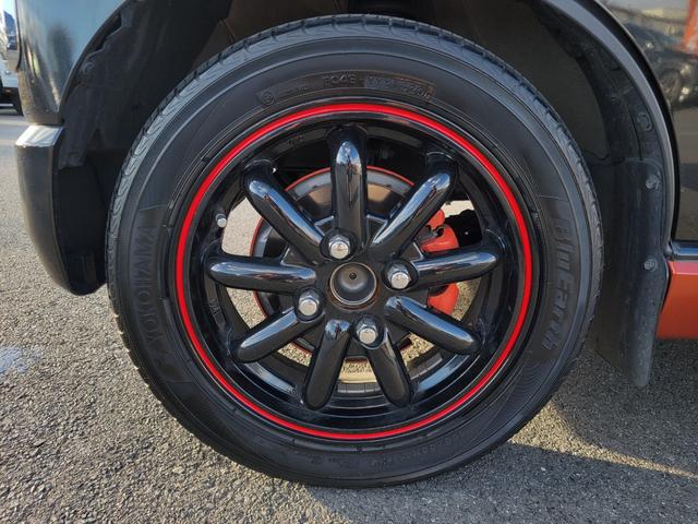 �����ꂢ���������Y��Ɂ��V�Ԃ̋P������w�\���K���X�R�[�e�B���O�I���w�r���̉���h�~�ɂ��g�p�����V�f�ށI���X�́w�J�[�P�A���{�x�ł́A�Ԃ̖{�i�N���[�j���O����R�[�e�B���O�̃����e�i���X�܂őΉ��\�B