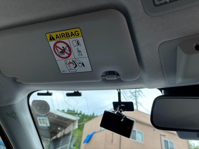 ライズ ハイブリッドＺ　バックカメラ、ステアリングスイッチ、クルーズコントロール、パーキングセンサー、電動パーキングブレーキ、シートヒーター（29枚目）