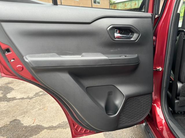 ライズ ハイブリッドＺ　バックカメラ、ステアリングスイッチ、クルーズコントロール、パーキングセンサー、電動パーキングブレーキ、シートヒーター（42枚目）