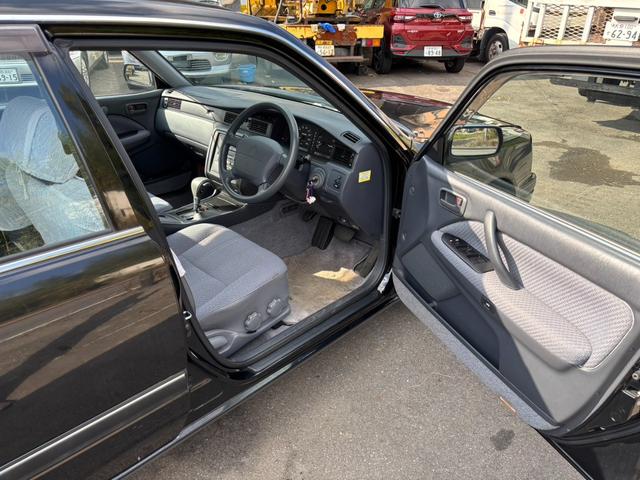 クラウン （25枚目）