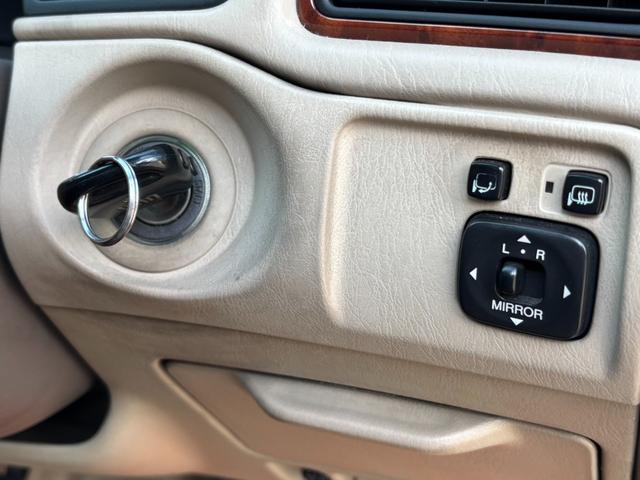 クラウンマジェスタ ３．０Ａタイプ　ドラレコ、ＥＴＣ装備（20枚目）