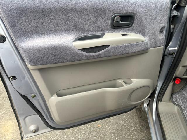 セレナ Ｊ－Ｖパック　８人乗り（40枚目）