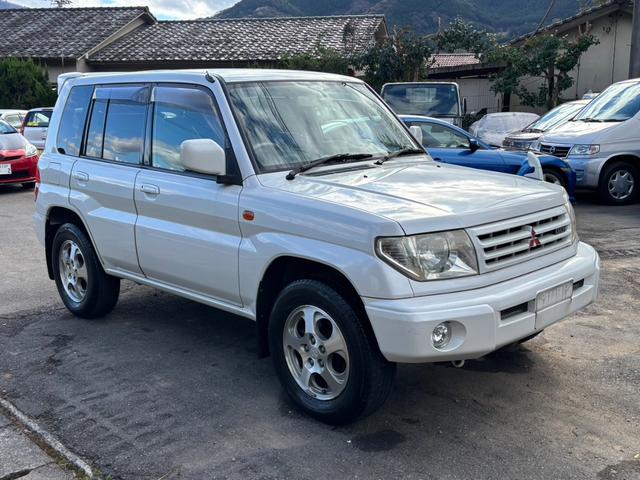 パジェロイオ パールパッケージ　ＥＴＣ装備、４ＷＤ、パワステ、パワーウインドウ、ナビ、エアバック（3枚目）