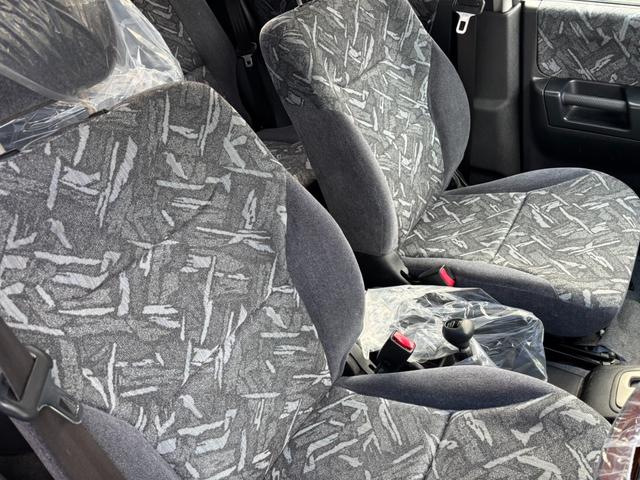 パジェロイオ パールパッケージ　ＥＴＣ装備、４ＷＤ、パワステ、パワーウインドウ、ナビ、エアバック（16枚目）