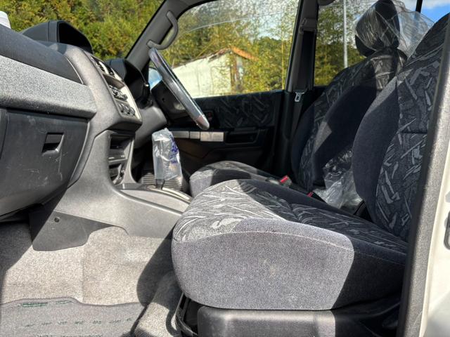 パジェロイオ パールパッケージ　ＥＴＣ装備、４ＷＤ、パワステ、パワーウインドウ、ナビ、エアバック（34枚目）
