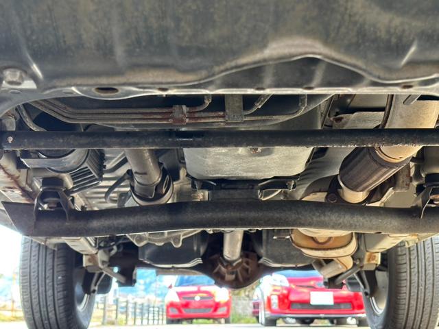 パジェロイオ パールパッケージ　ＥＴＣ装備、４ＷＤ、パワステ、パワーウインドウ、ナビ、エアバック（40枚目）