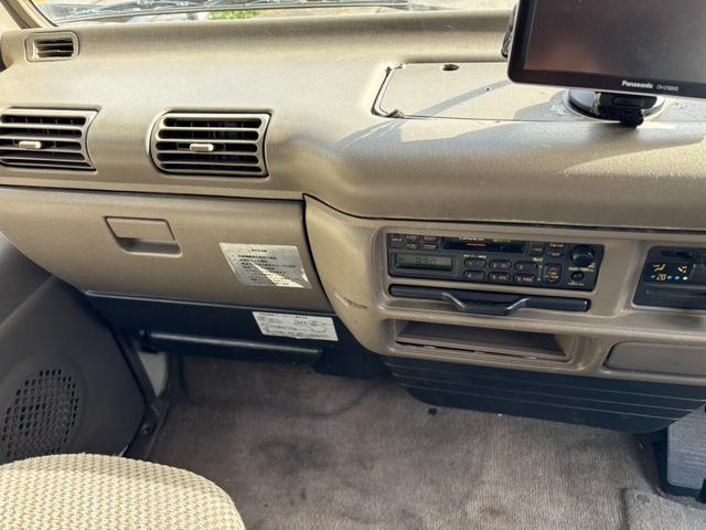 エルフトラック 　キャンピング、カスタム、パワステ、パワーウインドウ、バックカメラ、ＴＶ（10枚目）