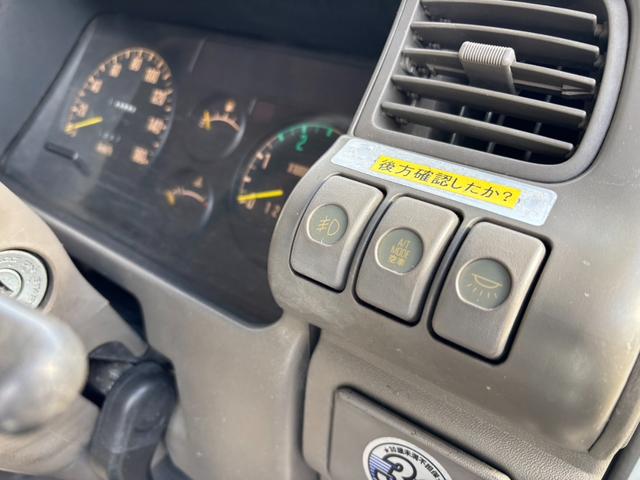 エルフトラック 　キャンピング、カスタム、パワステ、パワーウインドウ、バックカメラ、ＴＶ（14枚目）