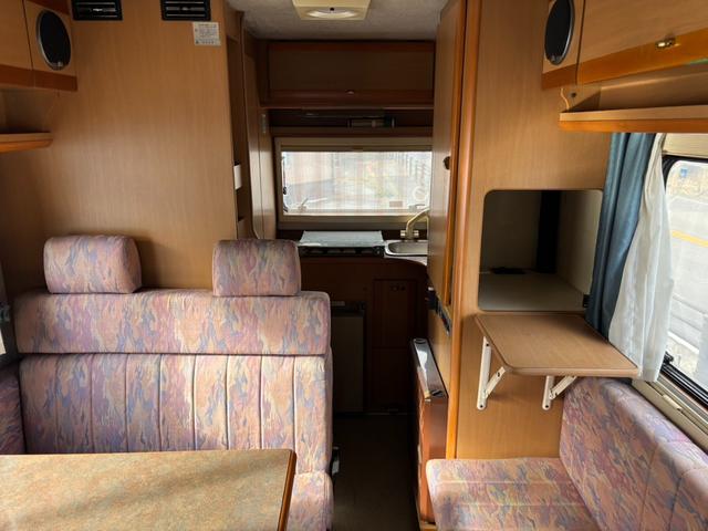 エルフトラック 　キャンピング、カスタム、パワステ、パワーウインドウ、バックカメラ、ＴＶ（33枚目）