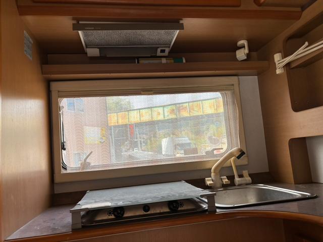 エルフトラック 　キャンピング、カスタム、パワステ、パワーウインドウ、バックカメラ、ＴＶ（48枚目）