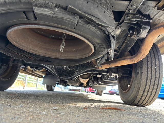 エルフトラック 　キャンピング、カスタム、パワステ、パワーウインドウ、バックカメラ、ＴＶ（57枚目）