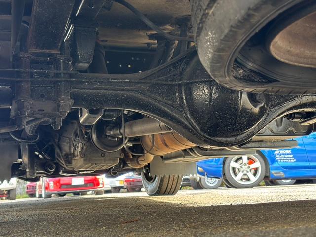 エルフトラック 　キャンピング、カスタム、パワステ、パワーウインドウ、バックカメラ、ＴＶ（59枚目）