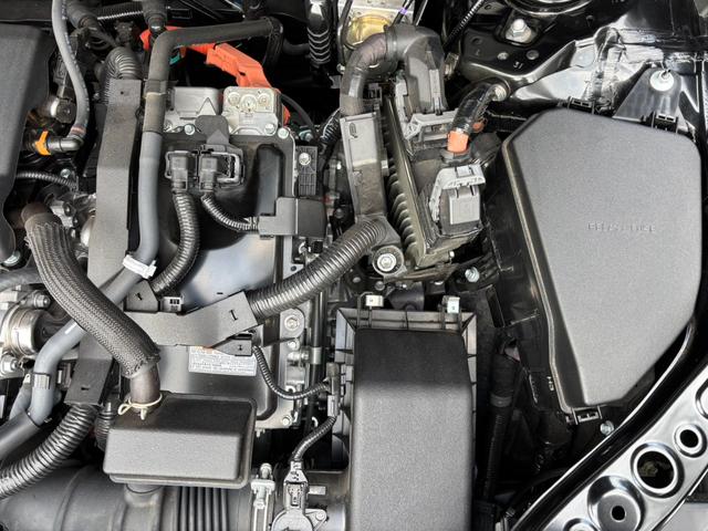 ハリアーハイブリッド Z ナビ バックモニター 全周囲カメラ エアロ スマートキー LEDヘッドライト クルーズコントロール 純正アルミ 電動リアゲート(10枚目)