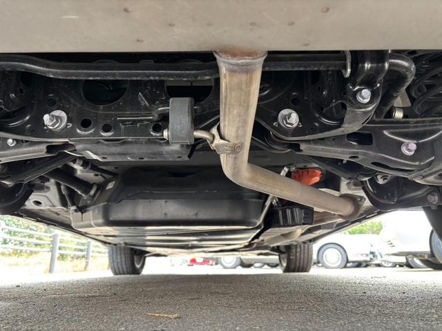 ハリアーハイブリッド Z ナビ バックモニター 全周囲カメラ エアロ スマートキー LEDヘッドライト クルーズコントロール 純正アルミ 電動リアゲート(13枚目)