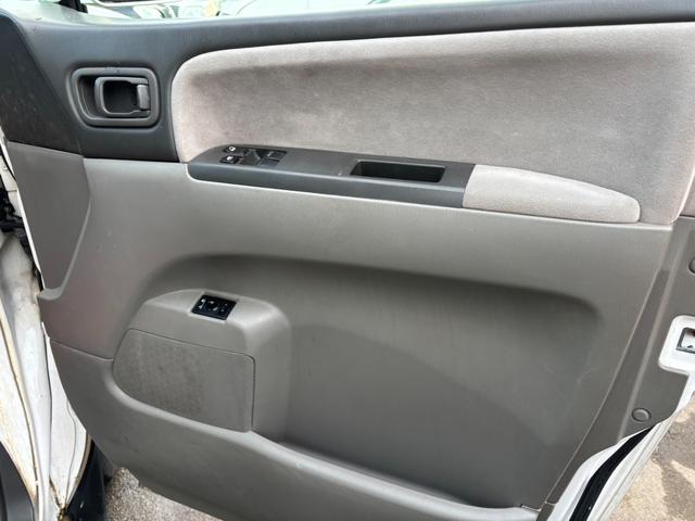 ���X�̎��p�͌���̔��ł��̂ŗ\�߂����������肢�v���܂��B