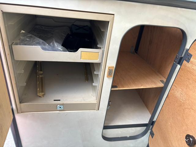 ���X�̎��p�͌���̔��ł��̂Ō��Ԋm�F�������߂��Ă��܂��B