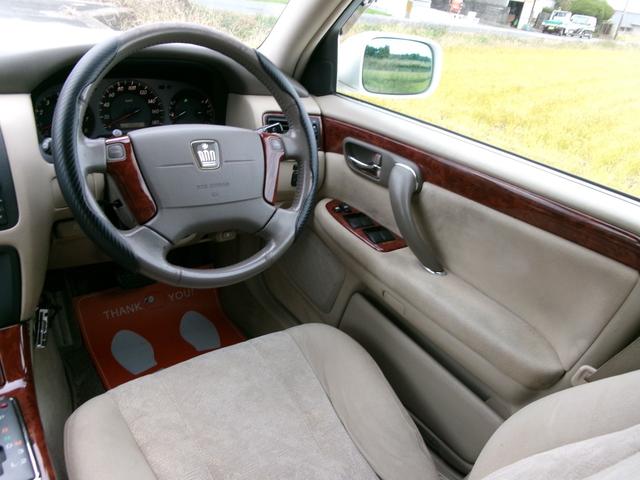 クラウンエステート アスリート　ケンウッドカープレイオーディオ　グーグルマップ連動　バックカメラ　ＨＩＤ　ＥＴＣ　タイミングベルト過去２回交換済　ユーザー買取（27枚目）