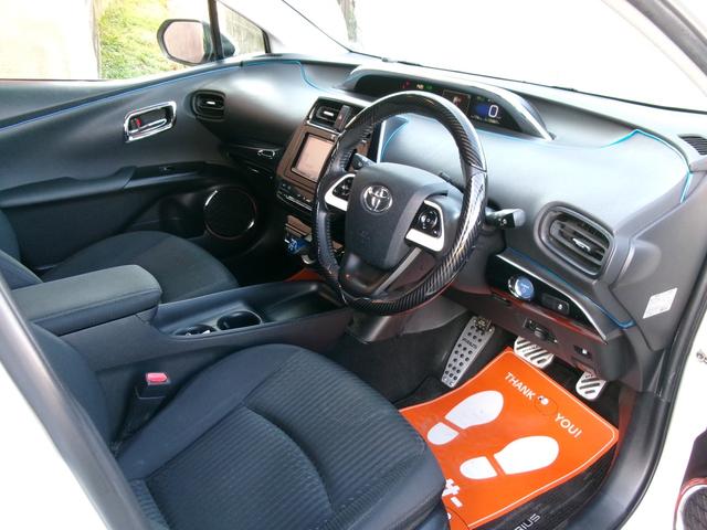 プリウス S 1年保証 SDナビ 地デジTV バックカメラ Bluetooth接続 プッシュスタート スマートキー2個 ETC ユーザー買取(27枚目)