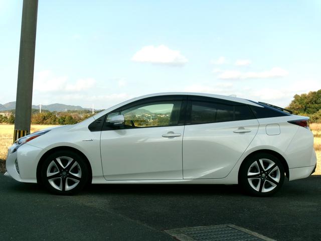 プリウス S 1年保証 SDナビ 地デジTV バックカメラ Bluetooth接続 プッシュスタート スマートキー2個 ETC ユーザー買取(48枚目)