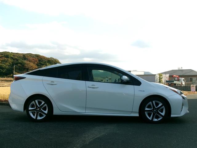 プリウス S 1年保証 SDナビ 地デジTV バックカメラ Bluetooth接続 プッシュスタート スマートキー2個 ETC ユーザー買取(49枚目)