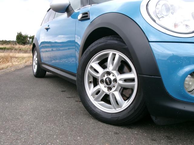 MINI クーパー クラブマン 1年保証付 禁煙車 ポータブルナビ デジタルルームミラー型ドラレコ キーレス2個 HID ETC ユーザー買取(34枚目)
