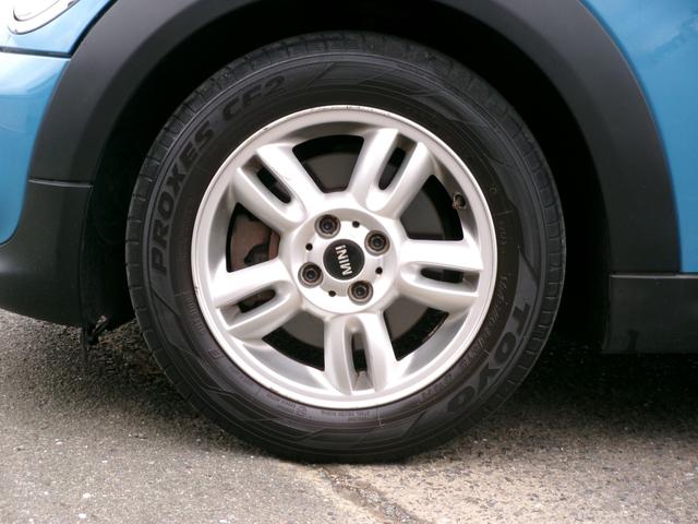 MINI クーパー クラブマン 1年保証付 禁煙車 ポータブルナビ デジタルルームミラー型ドラレコ キーレス2個 HID ETC ユーザー買取(39枚目)