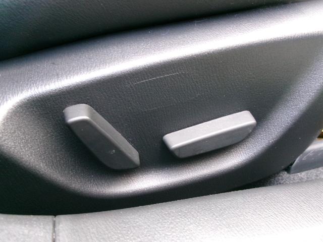 アクセラスポーツ ＸＤ　１年保証付　サンルーフ　ハーフレザーシート　純正ＳＤナビ　バックカメラ　Ｂｌｕｅｔｏｏｔｈ接続　プッシュスタート　ディーラーオートオークション仕入れ（28枚目）